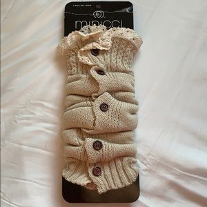 MINICCI BEIGE/TAN BUTTON LEG/BOOTWARMERS